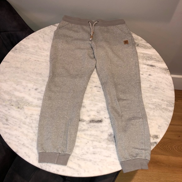 Tentree Sweatpants - Picture 3 of 9